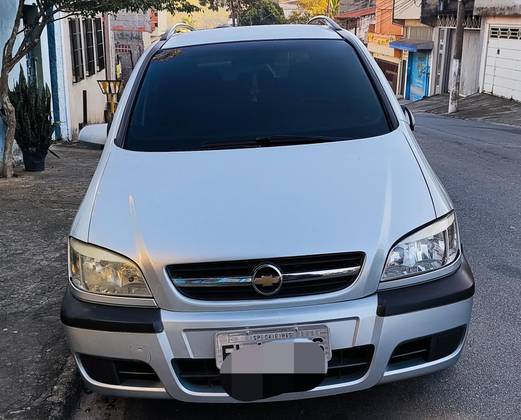 CHEVROLET ZAFIRA 2.0 MPFI EXPRESSION 8V FLEX 4P AUTOMÁTICO CHEVROLET ZAFIRA 2.0 MPFI EXPRESSION 8V FLEX 4P AUTOMÁTICO